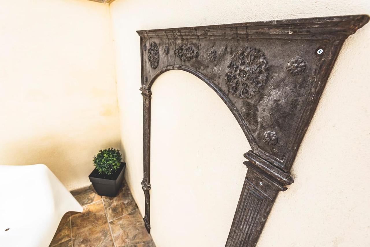 Suites Du General Leclerc Reims Ngoại thất bức ảnh